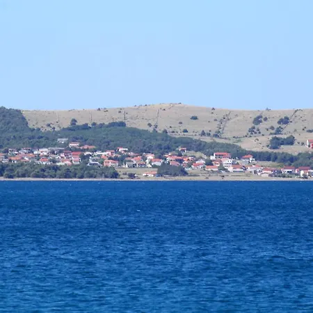 Apartamento By The Sea - 18881 Vir