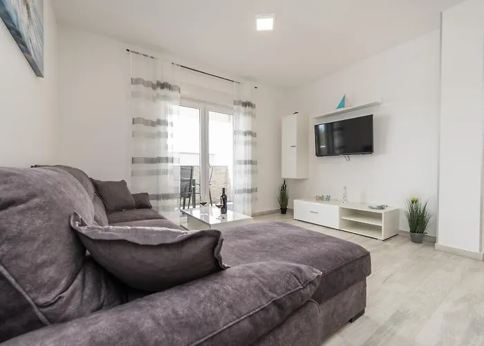 By The Sea - 18881 *