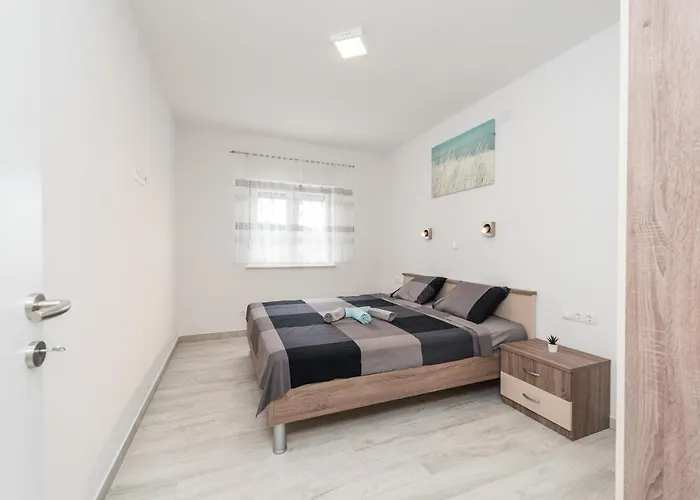 By The Sea - 18881 *